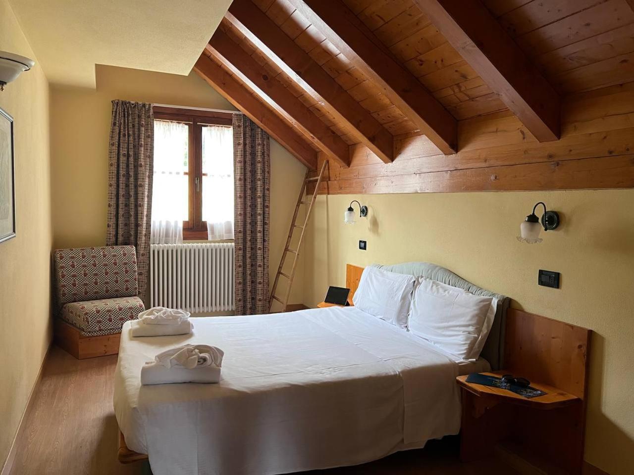 Nevesole Folgarida Resort Aparthotel Luaran gambar