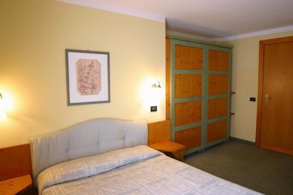 Nevesole Folgarida Resort Aparthotel Luaran gambar