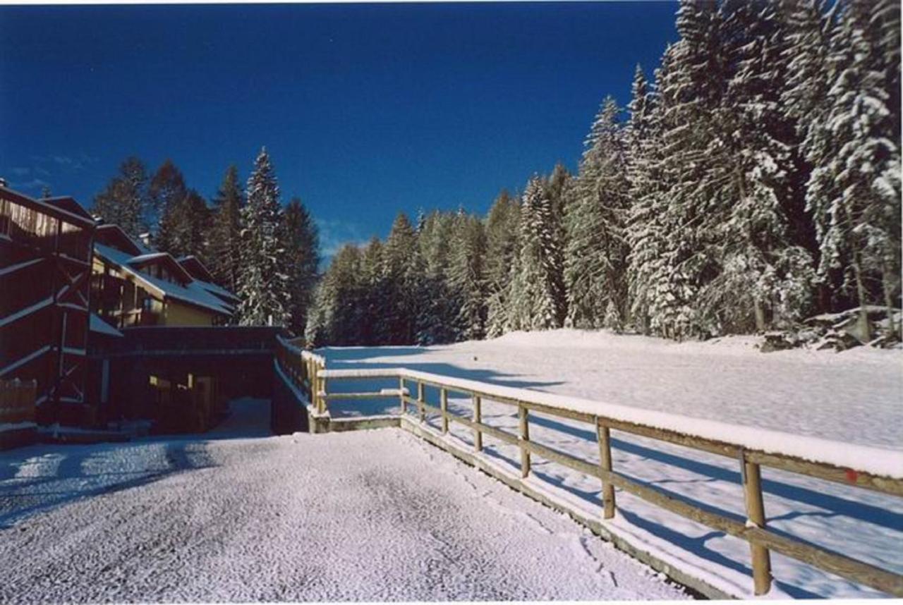 Nevesole Folgarida Resort Aparthotel Luaran gambar