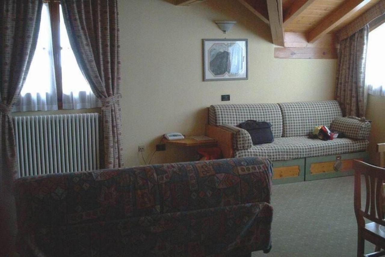 Nevesole Folgarida Resort Aparthotel Luaran gambar
